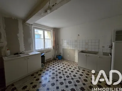 Maison de village à Durban-Corbières (11360)