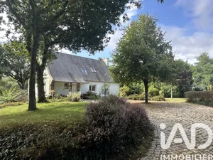 Domain in Loperhet (29470)