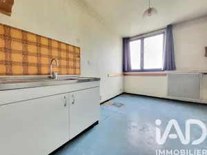 Apartment in Saint-Étienne (42100)