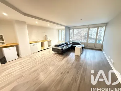 Appartement à Saint-Denis (93200)