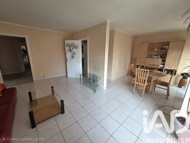 Apartment in Meaux (77100)