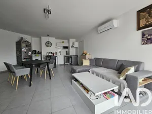 Apartment in Toulon (83200)