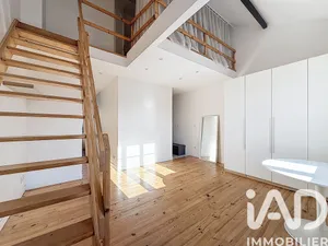 Duplex in Enghien-les-Bains (95880)