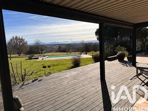 House in Esparron (31420)