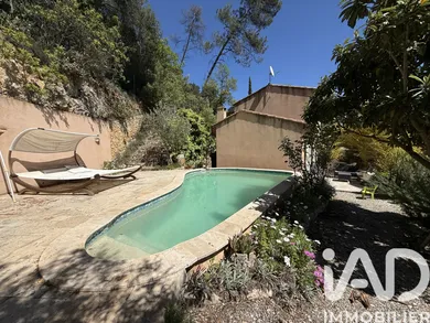 Traditional house in Le Luc (83340)