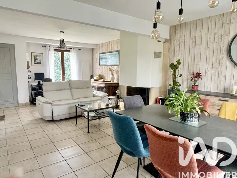 Maison 5 pièces 148 m² · à Couëron · 147,7 m² · 424 000 €