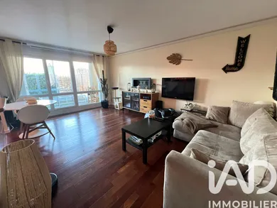 Appartement à Évry (91000)