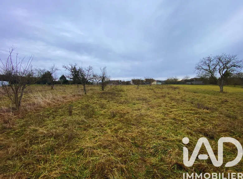 Terrain à bâtir à Einvaux (54360)