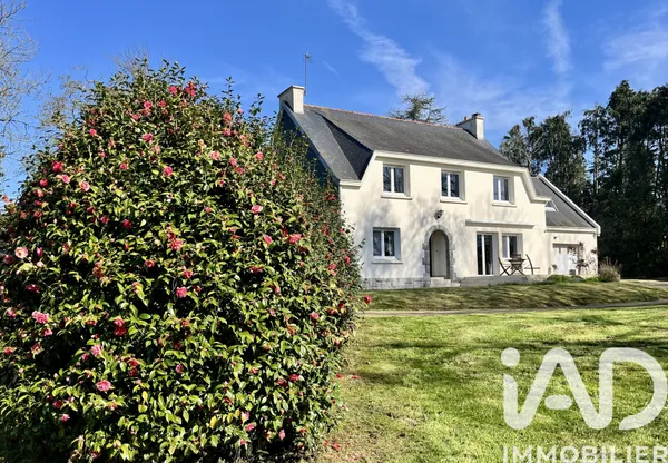 Vente maison à Pleyben (29190) : maison 7 pièces 178 m² — 8
