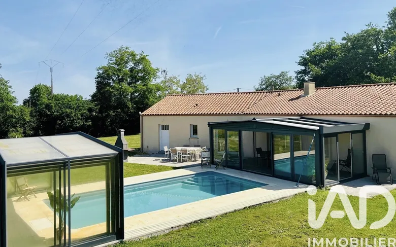 Maison 5 pièces 120 m² · à Sainte-Flaive-des-Loups · 120 m² · 348 000 €