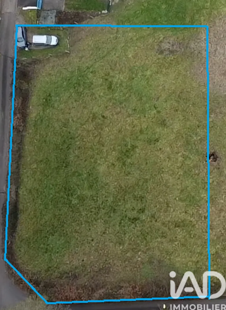 Terrain à Le Mesnil-Esnard (76240) · 128 000 €