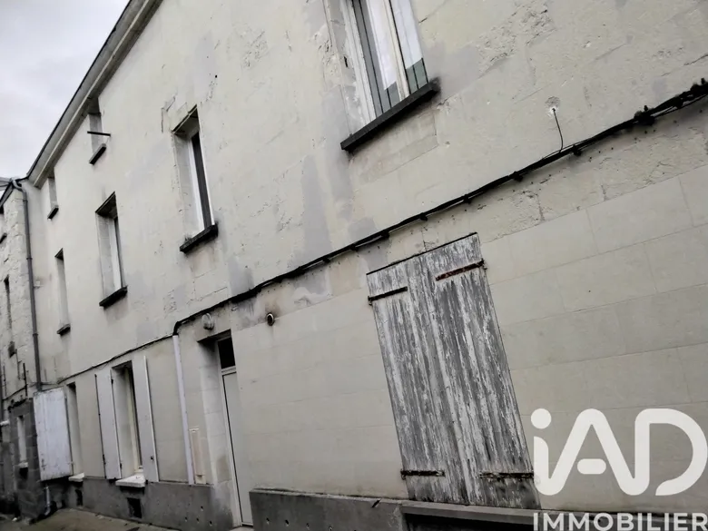 Immeuble 2 pièces 230 m² · à Saumur · 230 m² · 329 000 €