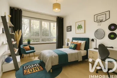 Apartment in Les Ulis (91940)