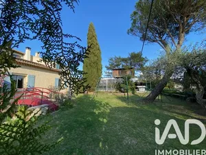 Maison traditionnelle à Bédarrides (84370)