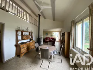 Maison traditionnelle à Bédarrides (84370)