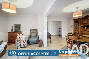 Maison de ville à Bédarrides (84370)