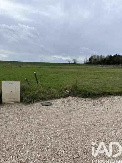 Terrain à bâtir à Cravant (45190)