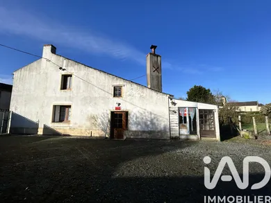 Maison à Saint-Germain-de-Longue-Chaume (79200)