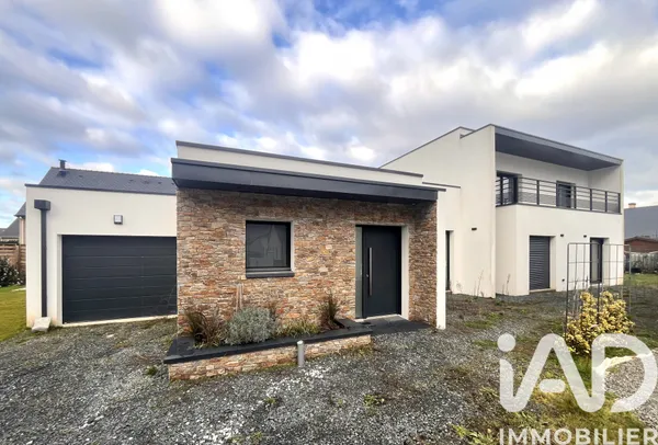 Vente maison à Brissac Loire Aubance (49320) : maison de ville 8 pièces 197 m² — 8