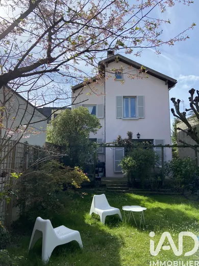 Traditional house in Colombes (92700)