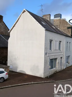Townhouse in Coutances (50200)