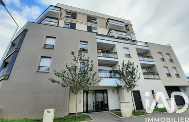 Apartment in Athis-Mons (91200)