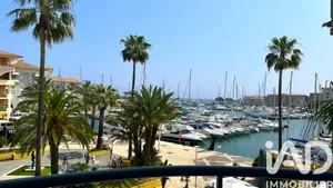 Apartment in Fréjus (83600)