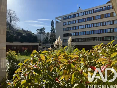 Appartement à Ville-d'Avray (92410)