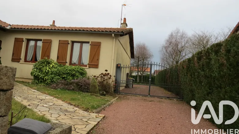 Maison 5 pièces 104 m² · à Saint-Léger-sous-Cholet · 104 m² · 238 500 €