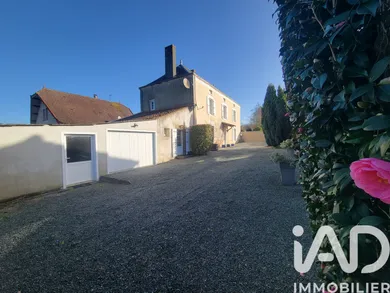 Maison à Cheffois (85390)