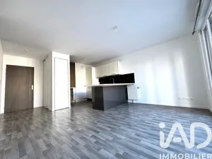 Apartment in Rouen (76000)