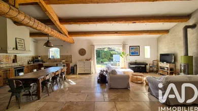 House in Aureille (13930)