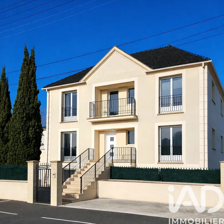 Maison 13 pièces 312 m² · à Fleury-les-Aubrais · 312 m² · 549 900 €
