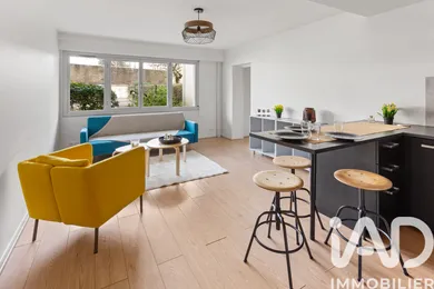 Apartment in Nantes (44100)