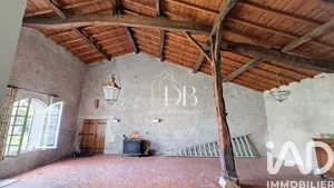 Barn in Saint-Selve (33650)