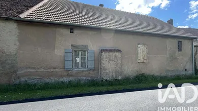 Village house in Essertenne (71510)