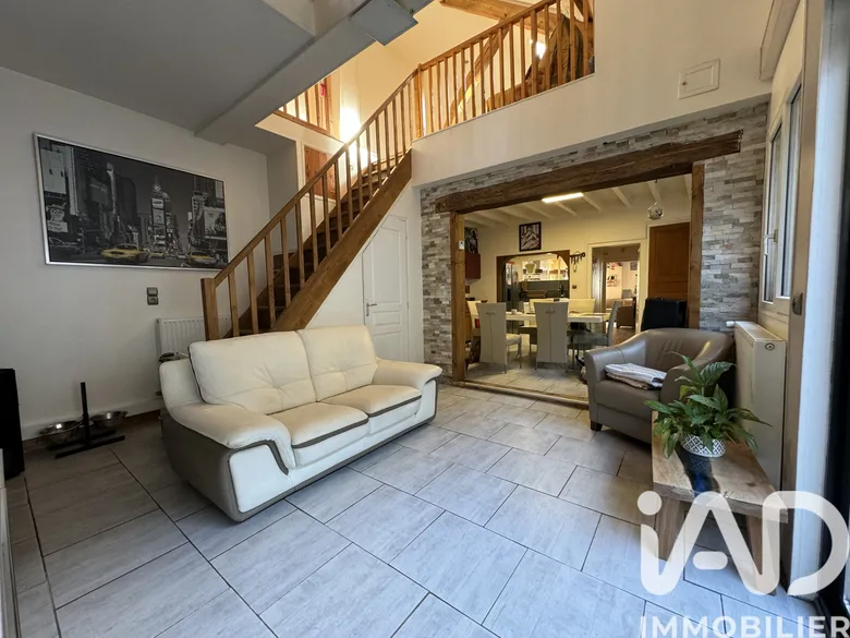 Maison 7 pièces 126 m² · à Dangeau · 125,6 m² · 160 000 €