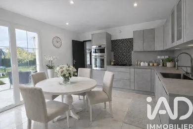 House in Vennecy (45760)