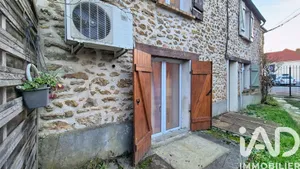 Maison de ville à Saint-Vrain (91770)