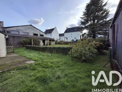Immeuble à Quimperlé (29300)