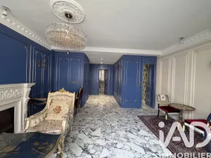 Appartement à Paris (75008)