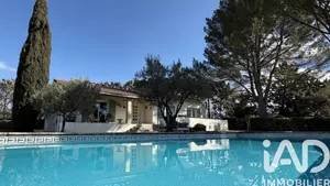 Traditional house in Carpentras (84200)