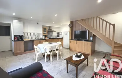 Maison à Neuville-de-Poitou (86170)