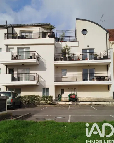 Parking in Sainte-Geneviève-des-Bois (91700)