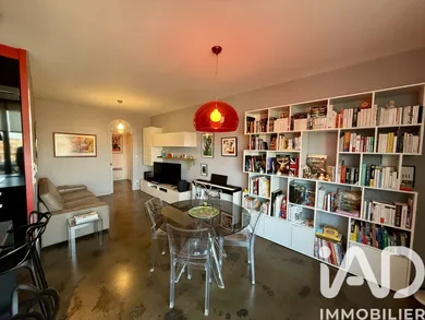 Apartment in Roubaix (59100)