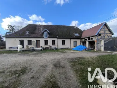 Longere in Vauchassis (10190)