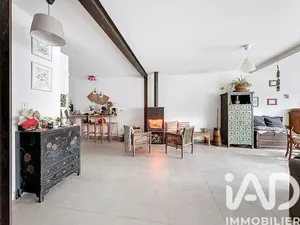 Maison traditionnelle à Magny-les-Hameaux (78114)