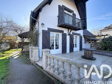 Maison à Évreux (27000)
