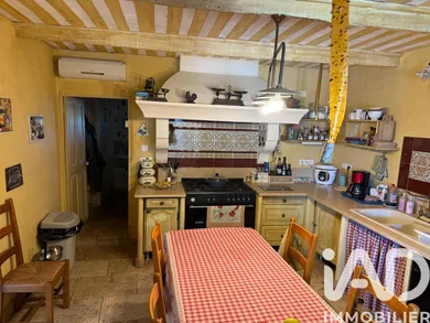 Maison de campagne à Orange (84100)