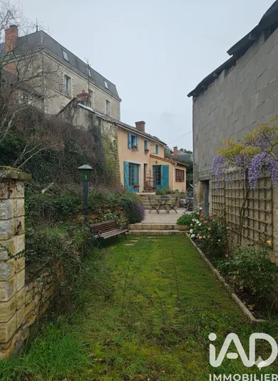 House in Thouars (79100)